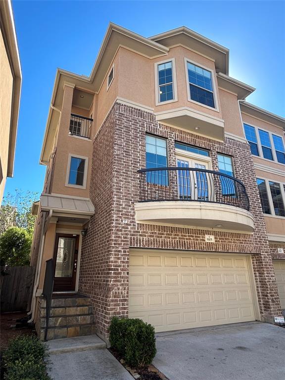 property at 8105 Silverton Creek Ln