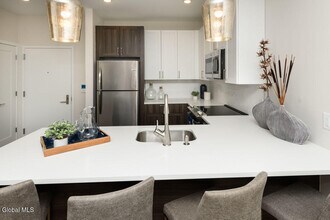 6051 State Farm Rd in Guilderland, NY - Building Photo - Building Photo