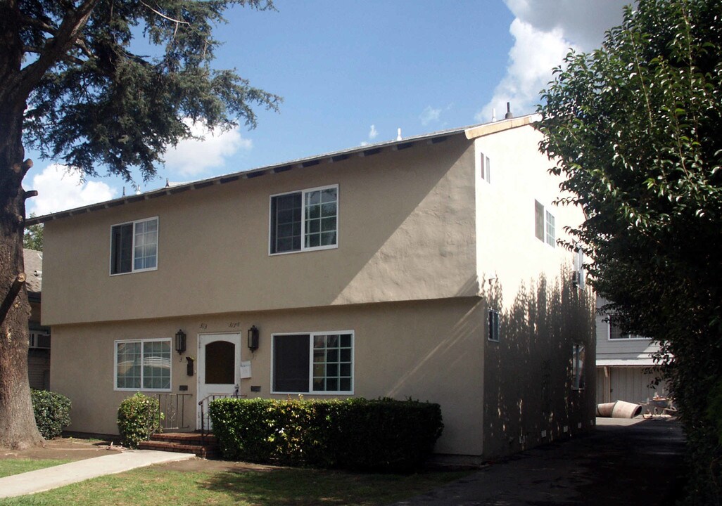 313-317 S Broadway in Santa Ana, CA - Building Photo