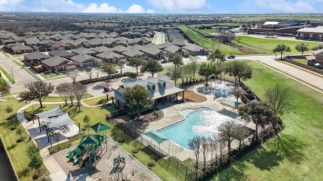 8225 Painted Tree Tr in Fort Worth, TX - Building Photo - Building Photo