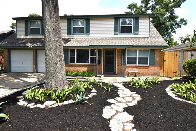 1864 Dolphin Dr in Seabrook, TX - Building Photo - Building Photo