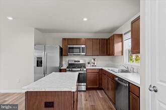 30127 Moorings Reach in Lewes, DE - Building Photo - Building Photo