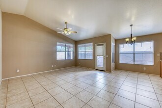 21634 N 44th Pl in Phoenix, AZ - Building Photo - Building Photo