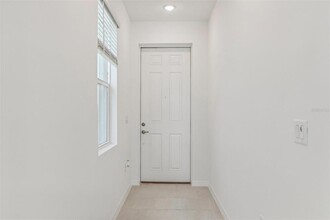 27508 Stellar Sea Way in Howey In The Hills, FL - Building Photo - Building Photo