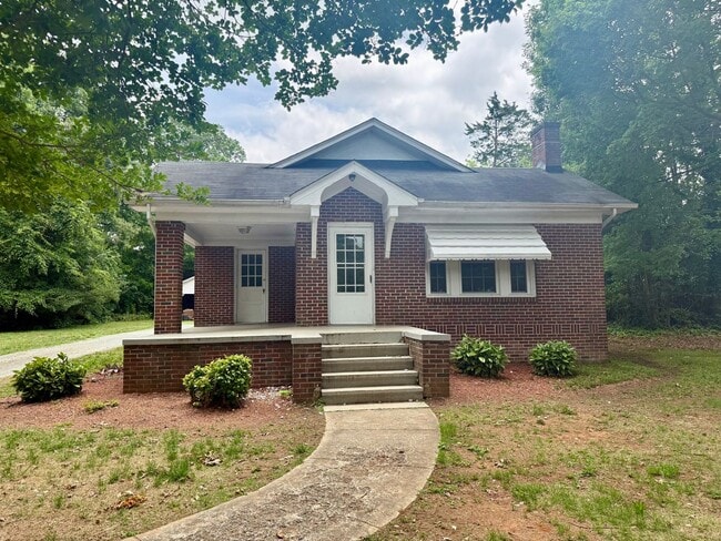property at 511 Alamance Rd