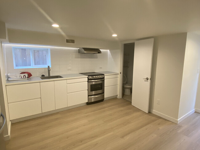 2648 Prince Albert St in Vancouver, BC - Building Photo - Building Photo
