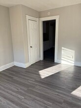 313 High St in New Britain, CT - Building Photo - Building Photo