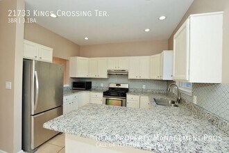 21733 Kings Crossing Terrace in Ashburn, VA - Building Photo - Building Photo
