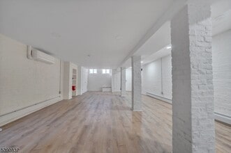 13 2nd Ave in Newark, NJ - Building Photo - Building Photo