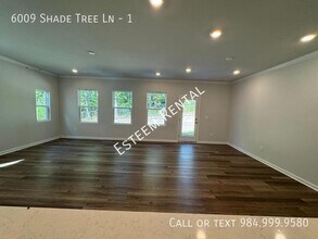 6009 Shade Tree Ln in Durham, NC - Foto de edificio - Building Photo