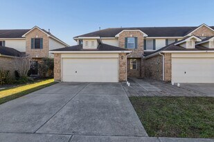 4522 Park Trail Ln in Pasadena, TX - Building Photo