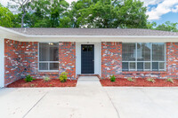 312 St Andrews Dr in Niceville, FL - Foto de edificio - Building Photo