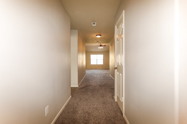 25418 Barmby Dr in Tomball, TX - Foto de edificio - Building Photo