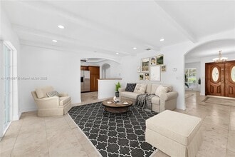 14780 Old Cutler Rd in Palmetto Bay, FL - Building Photo - Building Photo