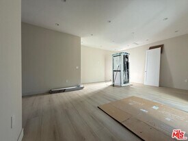 7342 Forbes Ave in Los Angeles, CA - Building Photo