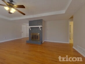 3173 Rocky Point Ct in Snellville, GA - Building Photo - Building Photo