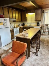1912 Toppewetah St in South Lake Tahoe, CA - Building Photo - Building Photo