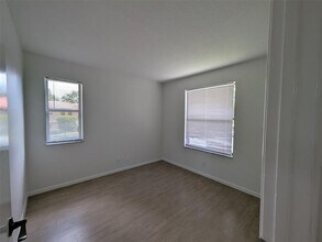 21915 Lake Forest Cir in Boca Raton, FL - Building Photo - Building Photo