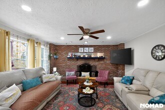 13648 Spinning Wheel Dr in Germantown, MD - Building Photo - Building Photo