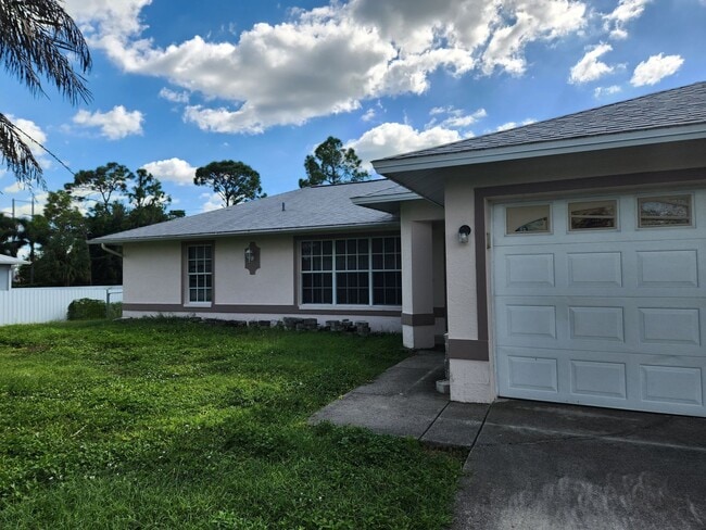 property at 755 Arundel Cir