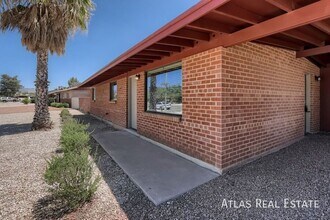 6656 E Calle Cappela in Tucson, AZ - Building Photo - Building Photo