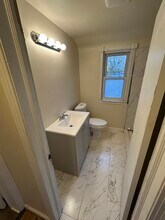 7517 Sterling in Center Line, MI - Building Photo - Building Photo