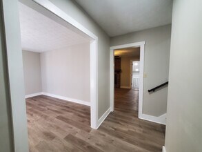 365 Caldwell Cir in Athens, GA - Building Photo - Building Photo