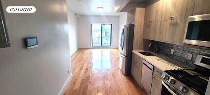 28- 6 21st St in Queens, NY - Building Photo - Building Photo