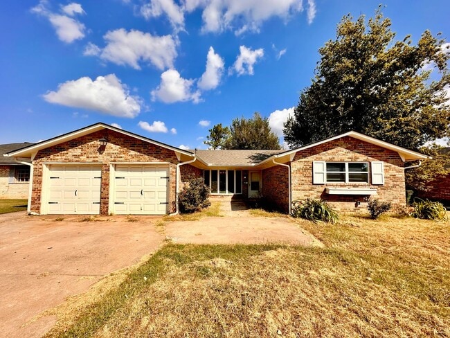 property at 3408 Oak Grove Dr