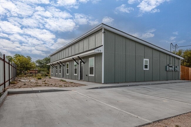 property at 105 Texas Dr