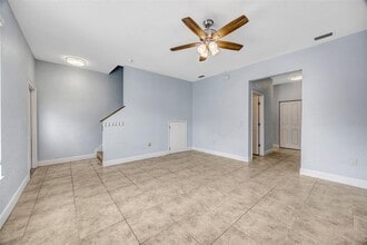 143 Alexander Woods Dr in Plant City, FL - Building Photo - Building Photo