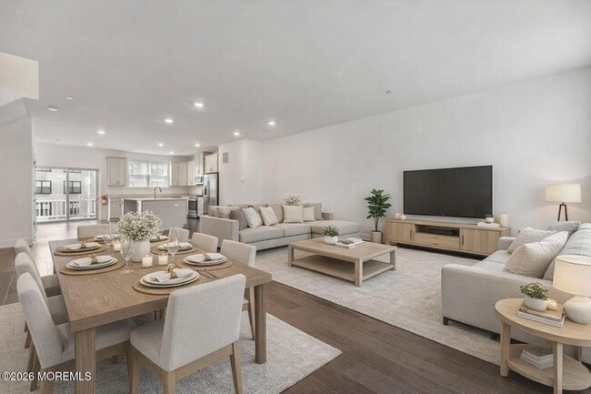 46 Mariveles Wy in Tinton Falls, NJ - Foto de edificio - Building Photo