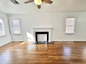 2537 NW 35th St in Oklahoma City, OK - Foto de edificio - Building Photo
