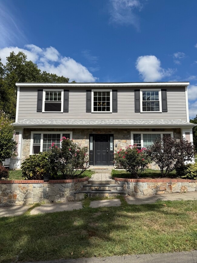 property at 714 Center St