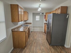 314 E Fletcher St in Kissimmee, FL - Building Photo - Building Photo