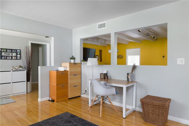property at 620 Beverly Dr