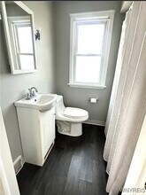 93 Century Dr in West Seneca, NY - Building Photo - Building Photo