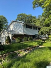 2707 Broder St SW in Allentown, PA - Building Photo - Building Photo