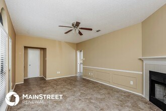 645 Lemon Dr in Arlington, TX - Foto de edificio - Building Photo