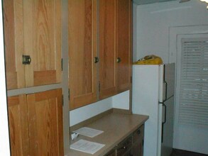 302 W Grand Ave, Unit 2 in Dayton, OH - Foto de edificio - Building Photo