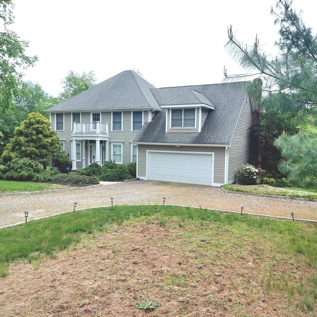 property at 3 Stone House Rd
