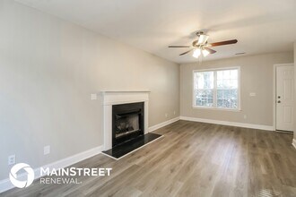 2831 Camborne St in Greensboro, NC - Foto de edificio - Building Photo