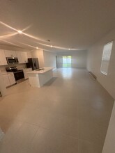 11678 Brae Wy in Dade City, FL - Building Photo - Building Photo