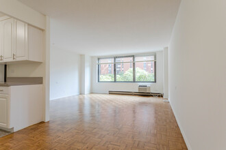 Ruppert Yorkville Towers in New York, NY - Building Photo - Interior Photo