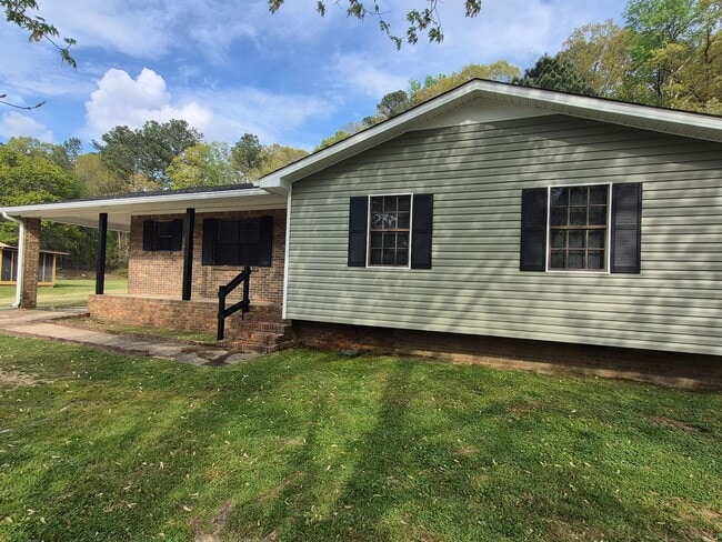 119 Southmoor Cir in Oxford, AL - Building Photo - Building Photo