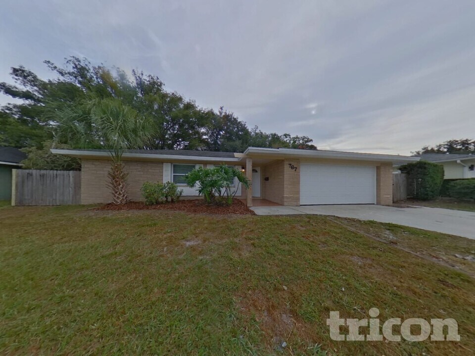 767 Forest Glen Ct in Maitland, FL - Building Photo