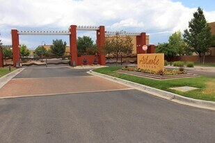 1829 Cortina Loop SE in Rio Rancho, NM - Building Photo