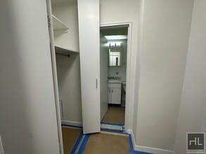 EAST 35 STREET in New York, NY - Building Photo - Building Photo