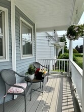 297 Norwood Ave in Cranston, RI - Building Photo - Building Photo