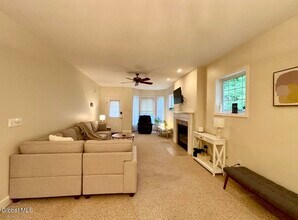14 Dyer Switch Rd in Saratoga Springs, NY - Building Photo - Building Photo